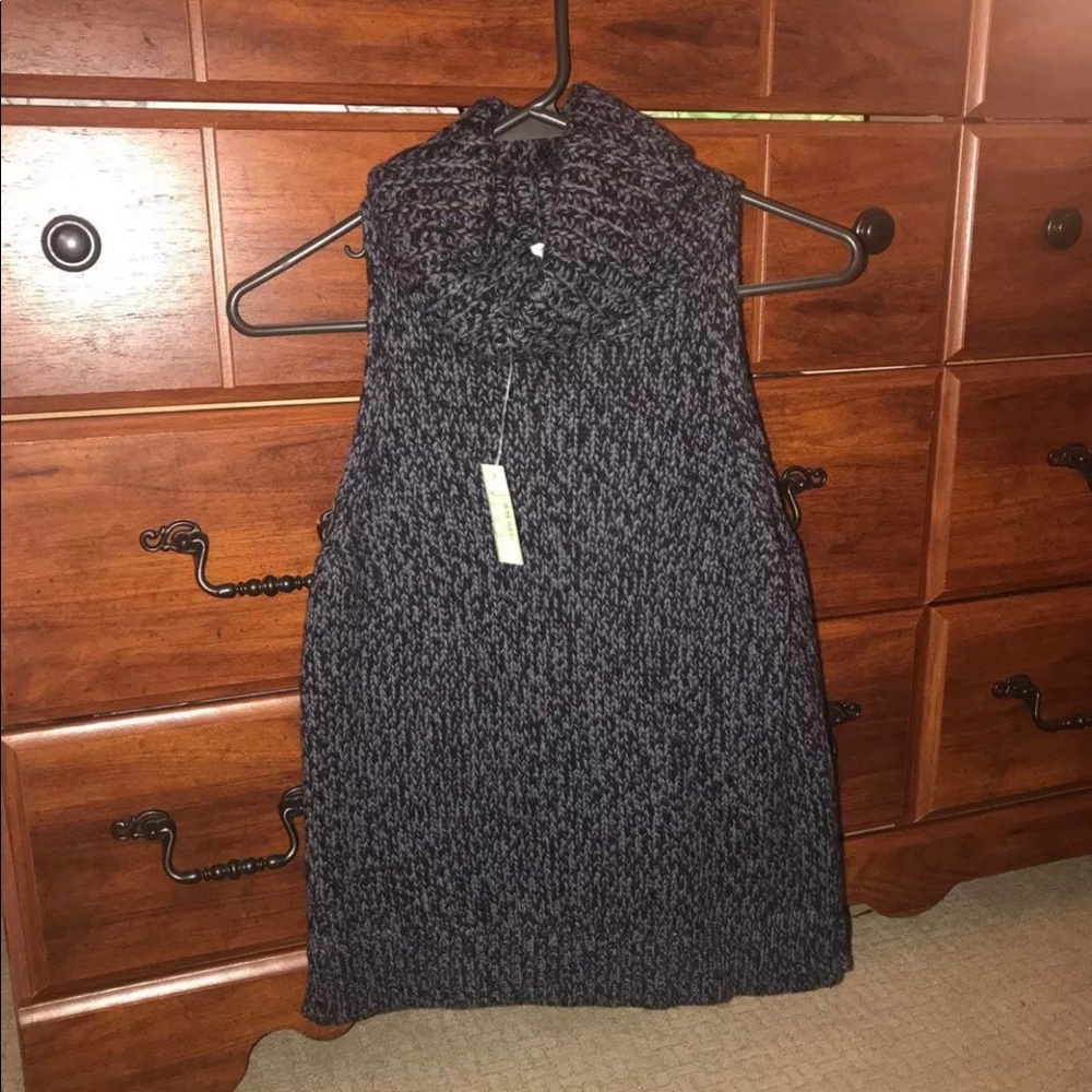 MADEWELL Sleeveless Sweater-OPEN TO OFFERS!!! - Picture 4 of 4